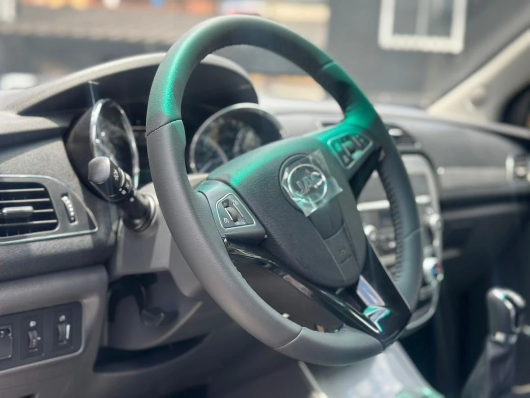2026 JAC T6 La Venezolana — foto 3