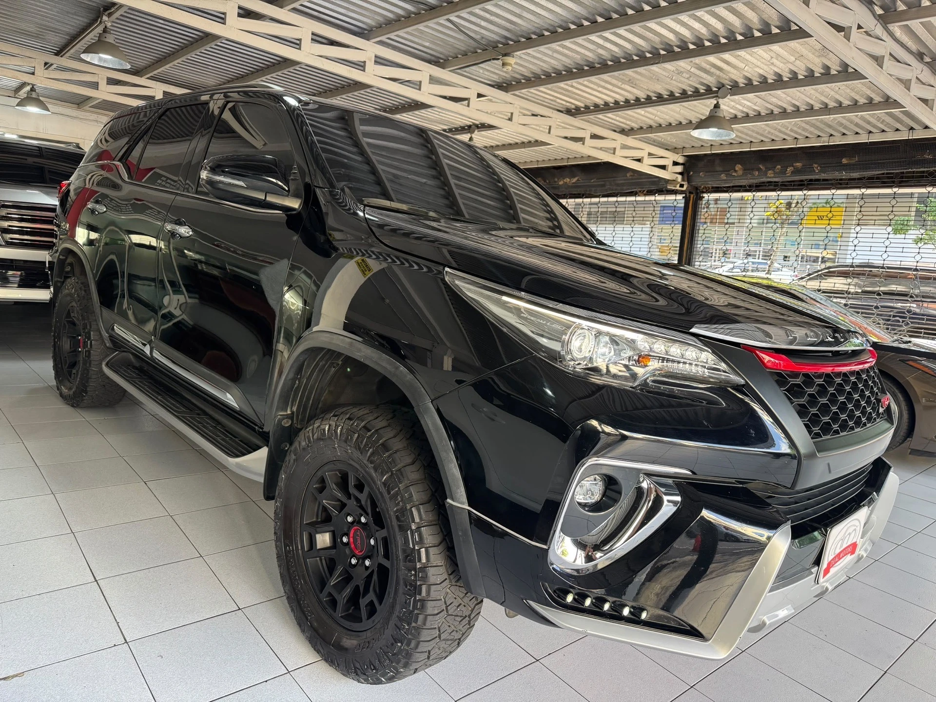 2020 Toyota Fortuner TRD — foto 4