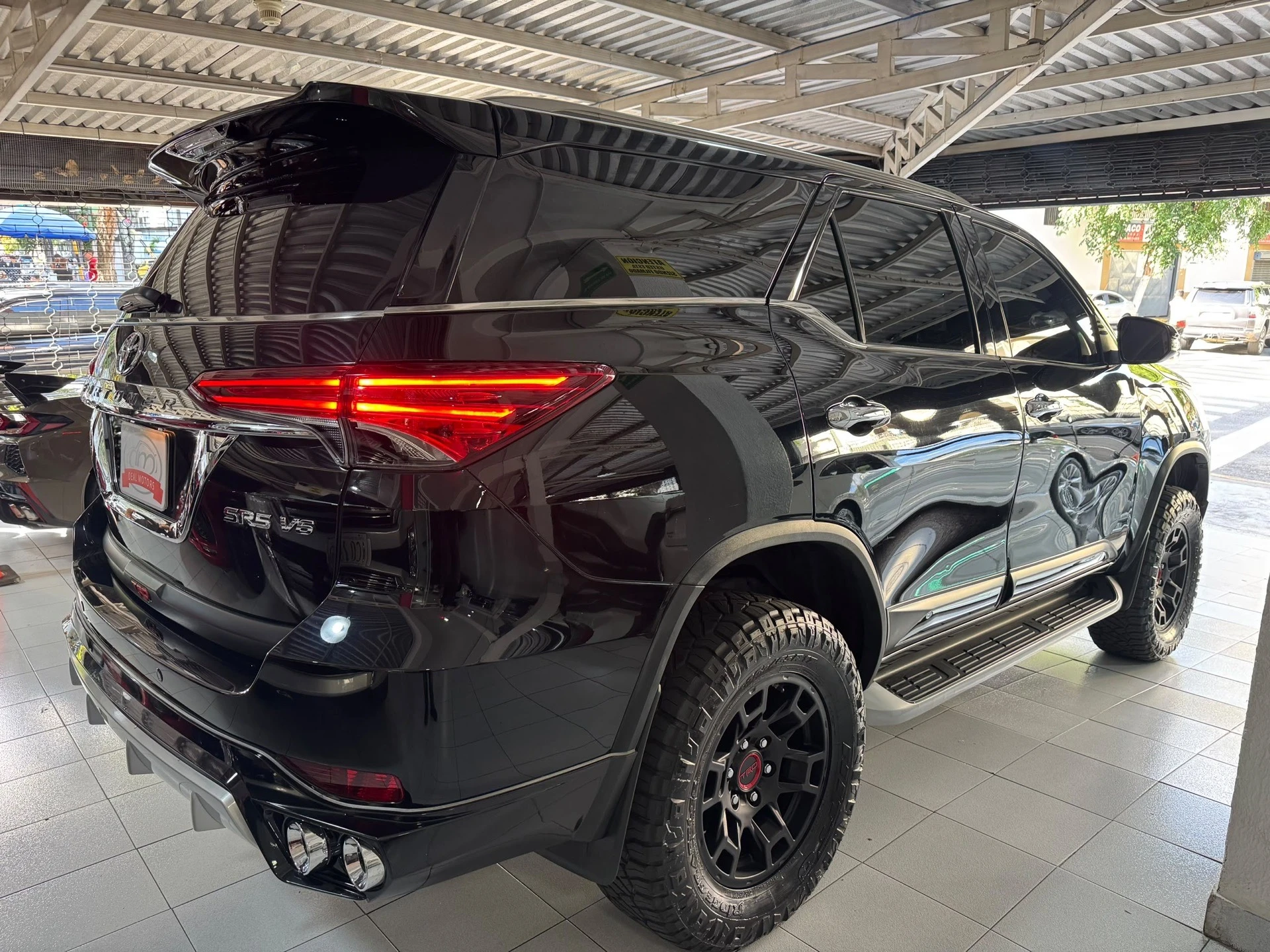 2020 Toyota Fortuner TRD — foto 5
