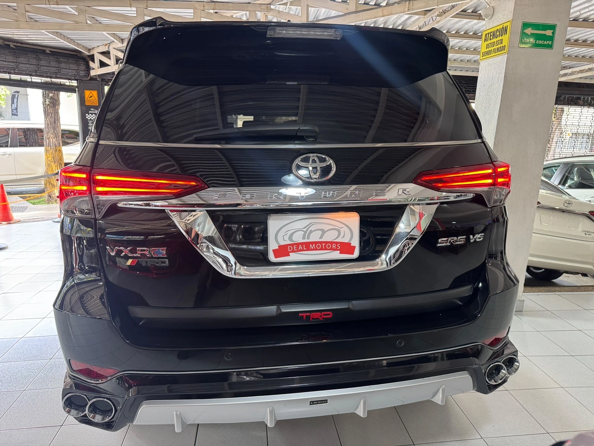 2020 Toyota Fortuner TRD — foto 6