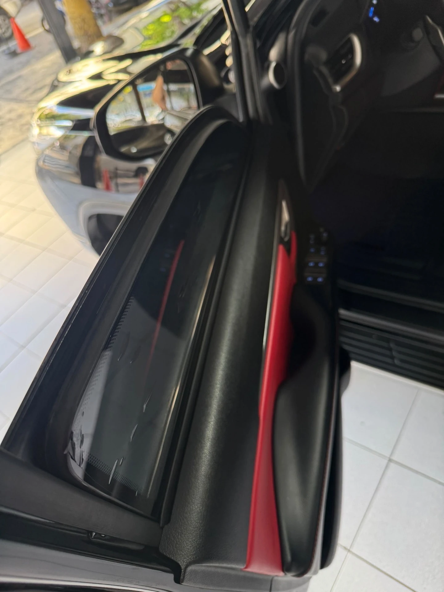 2020 Toyota Fortuner TRD — foto 11