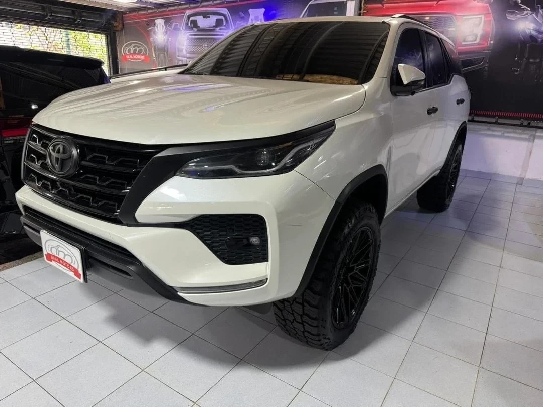 2022 Toyota Fortuner DUBAI VX