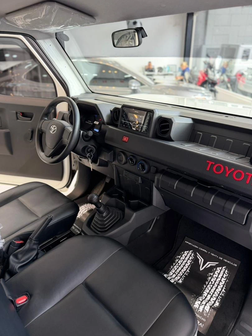 2025 Toyota Hilux Tamarraw — foto 11