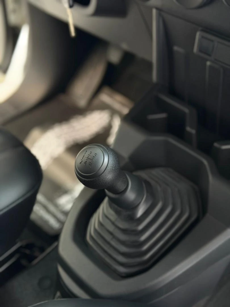 2025 Toyota Hilux Tamarraw — foto 14
