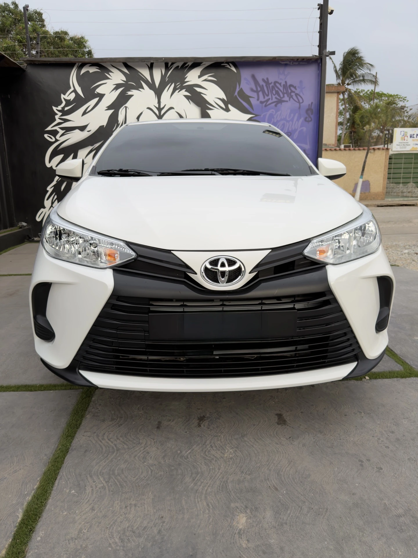 2022 Toyota Yaris G — foto 2
