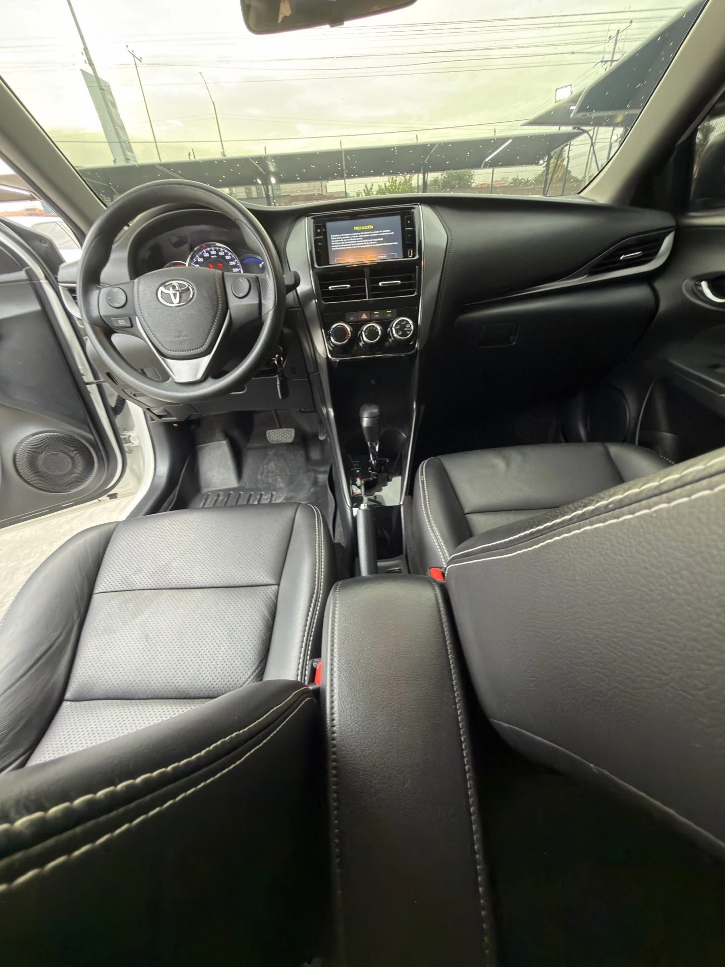 2022 Toyota Yaris G — foto 9