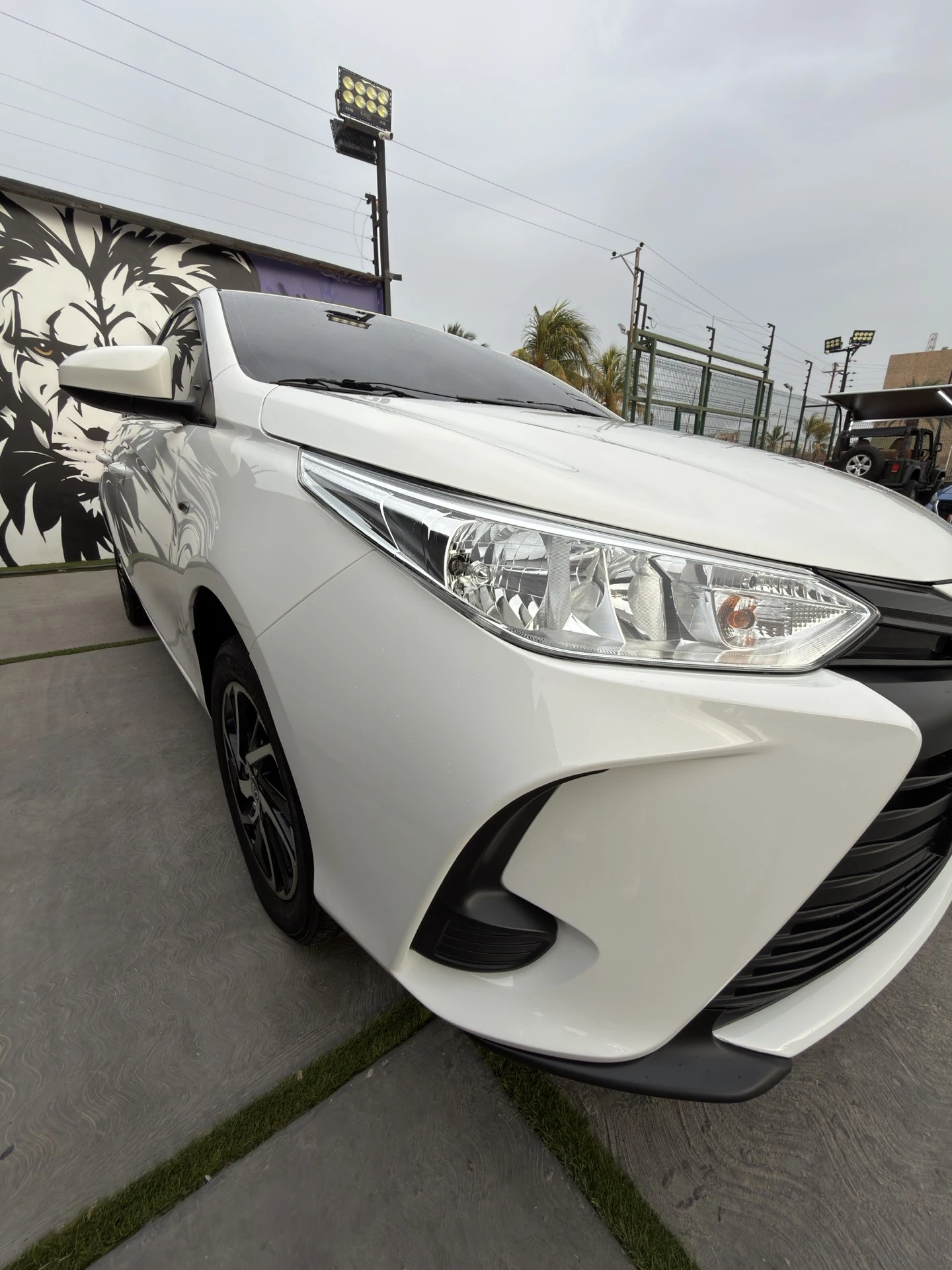 2022 Toyota Yaris G — foto 12
