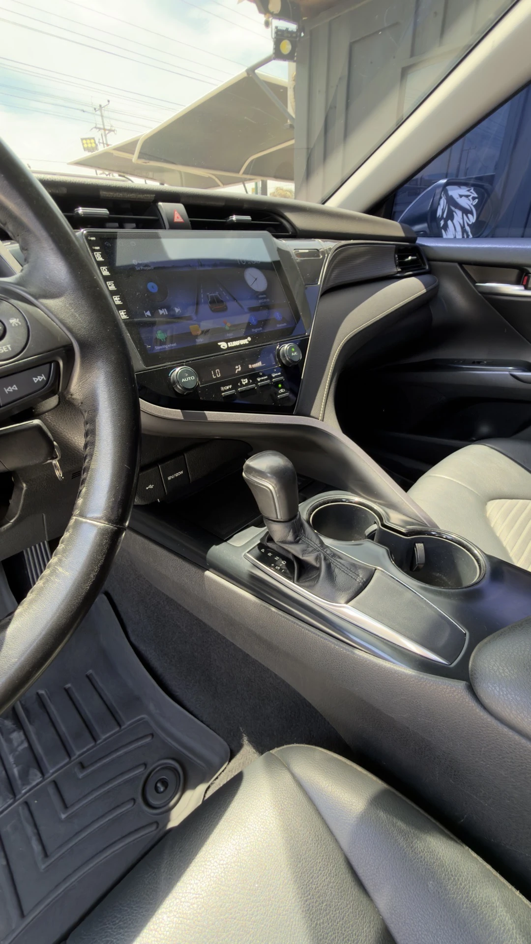 2020 Toyota Camry Se — foto 5