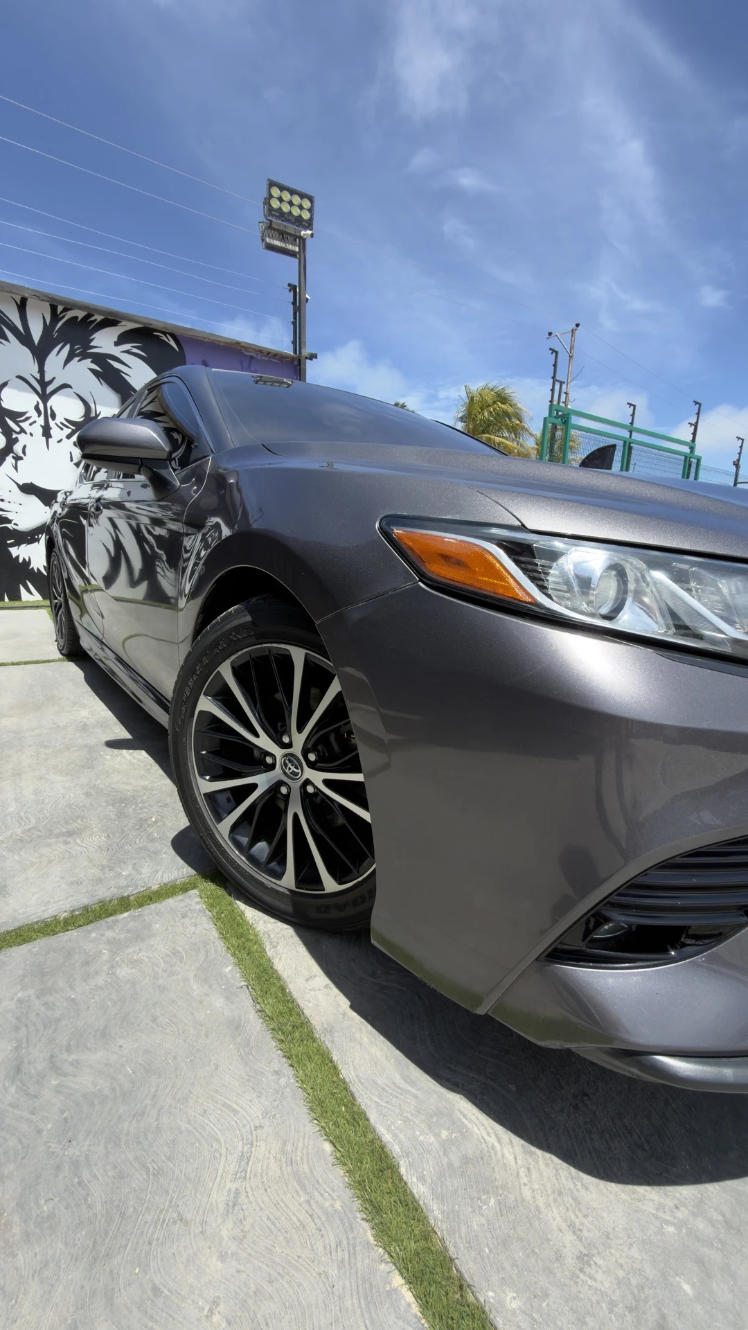 2020 Toyota Camry Se — foto 10