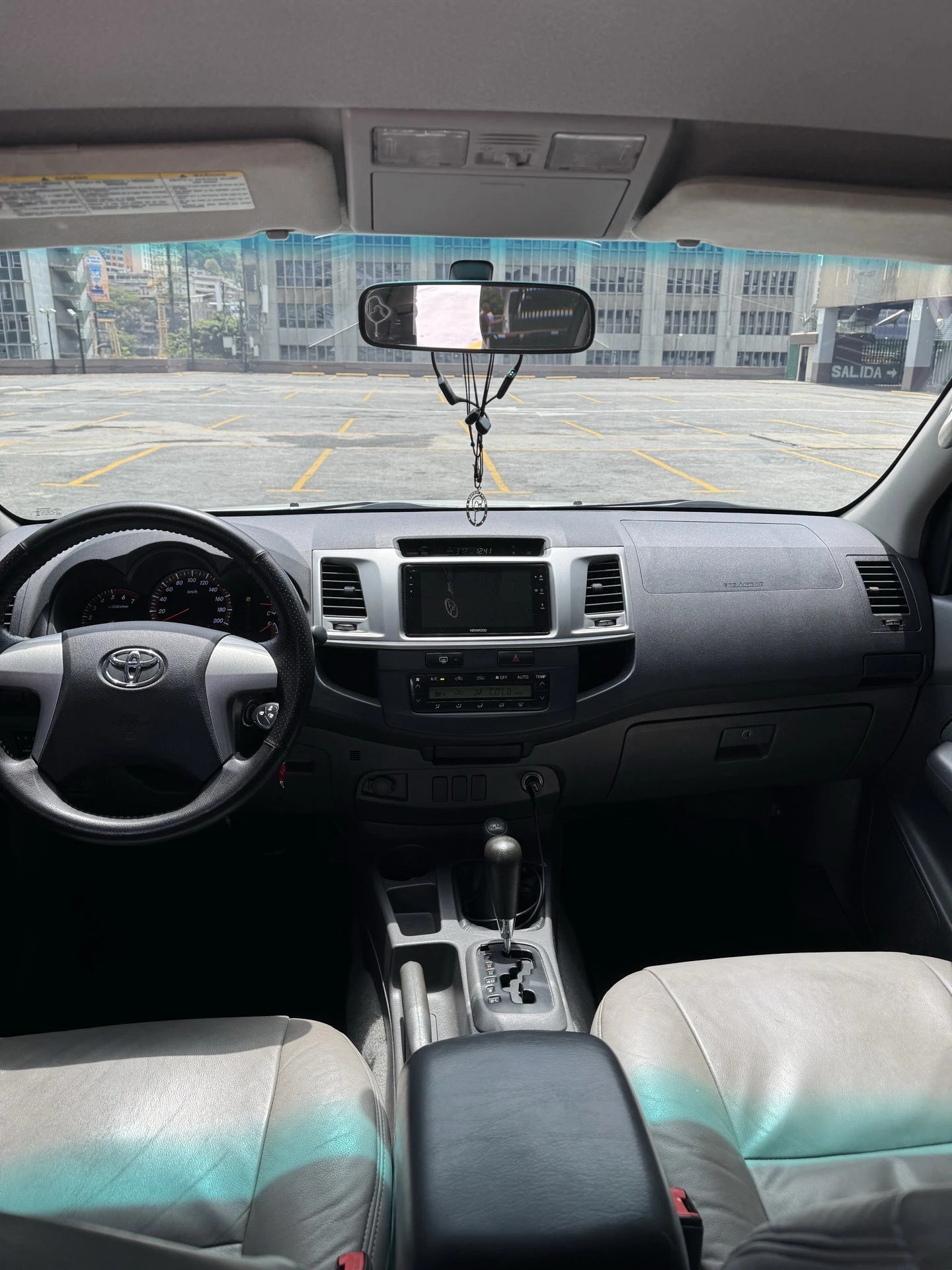 2013 Toyota Hilux Kavak V6 — foto 8
