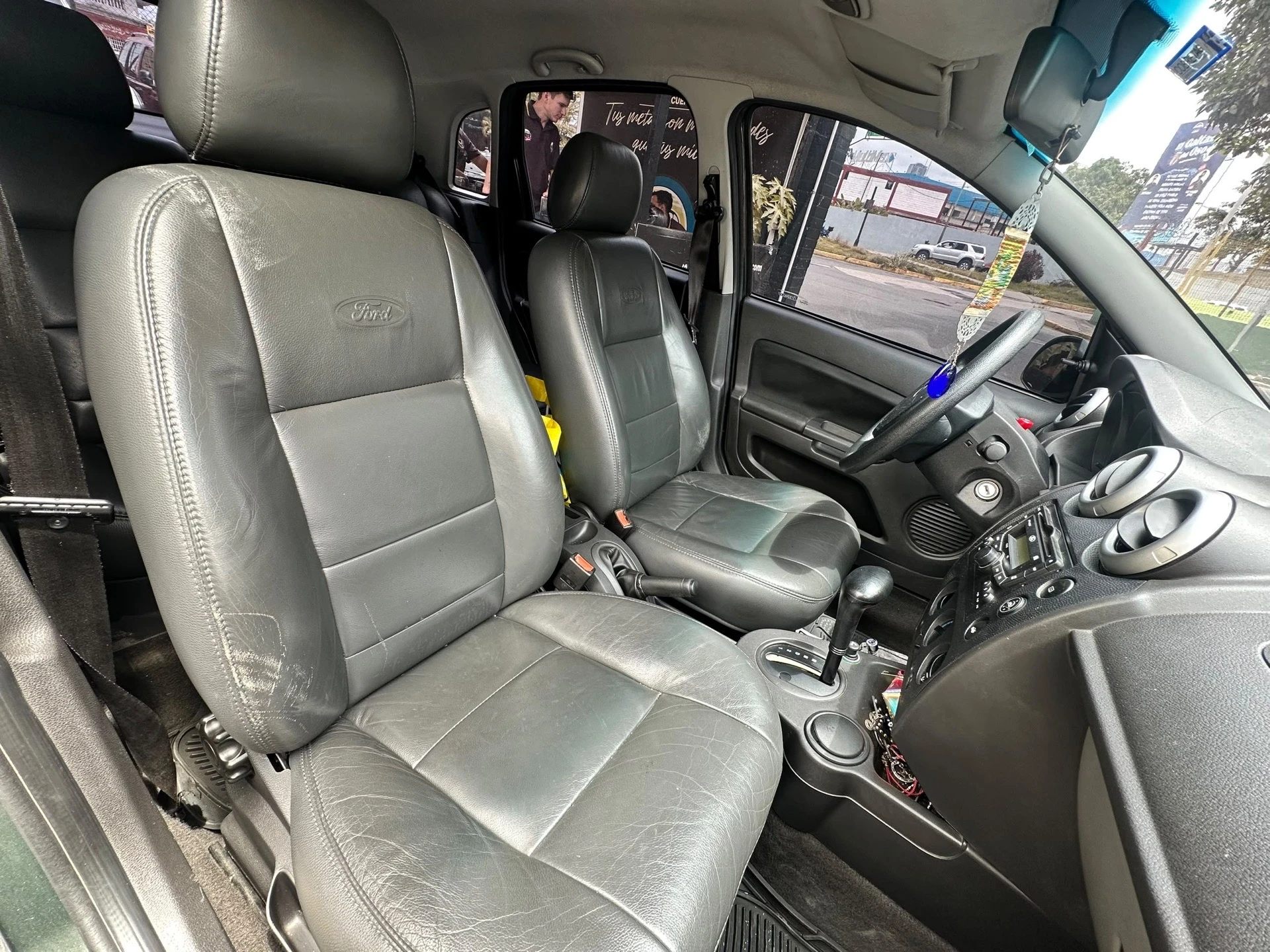 2011 Ford Fiesta Move — foto 5