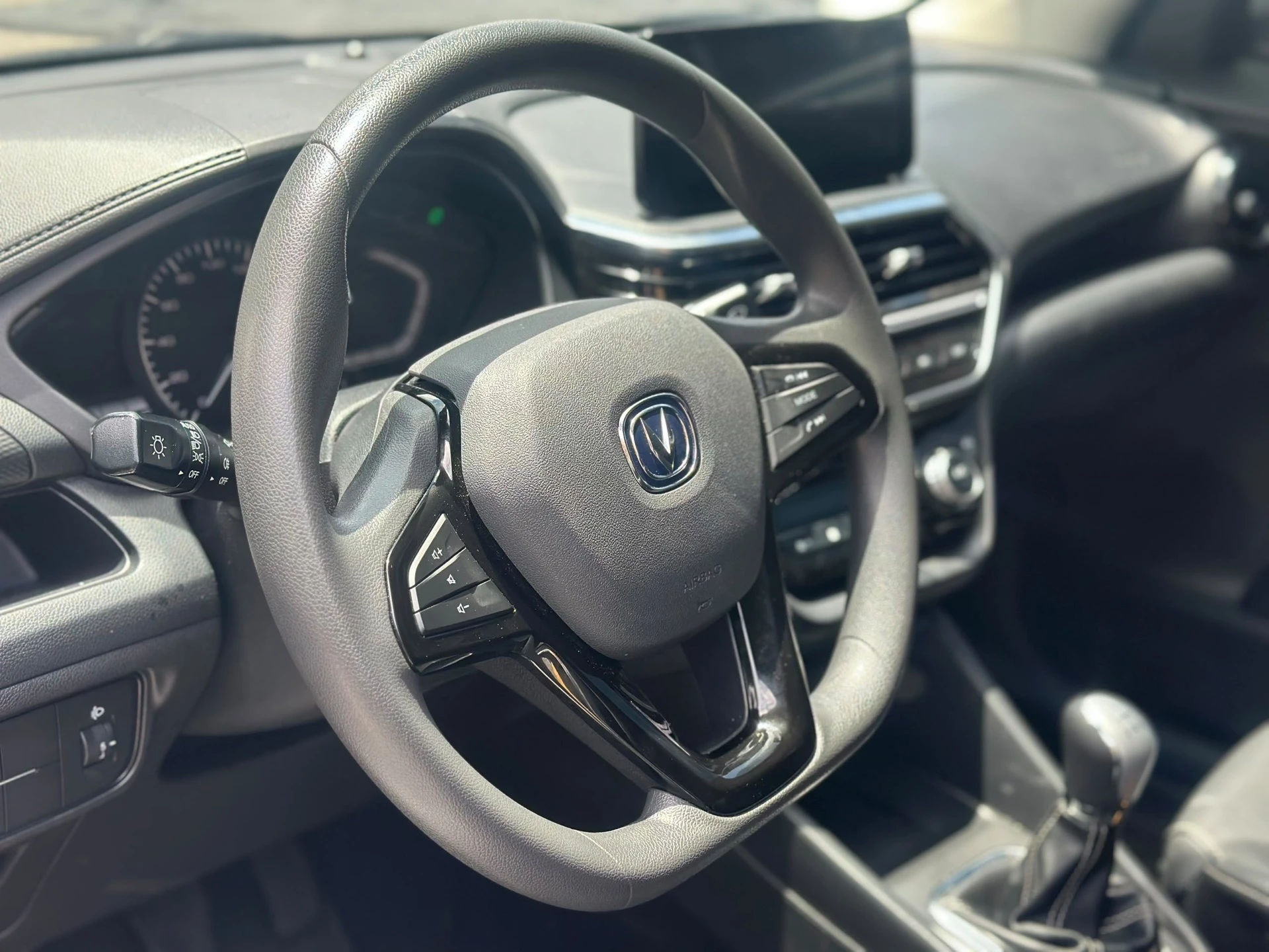 2025 Changan Alsvin — foto 6