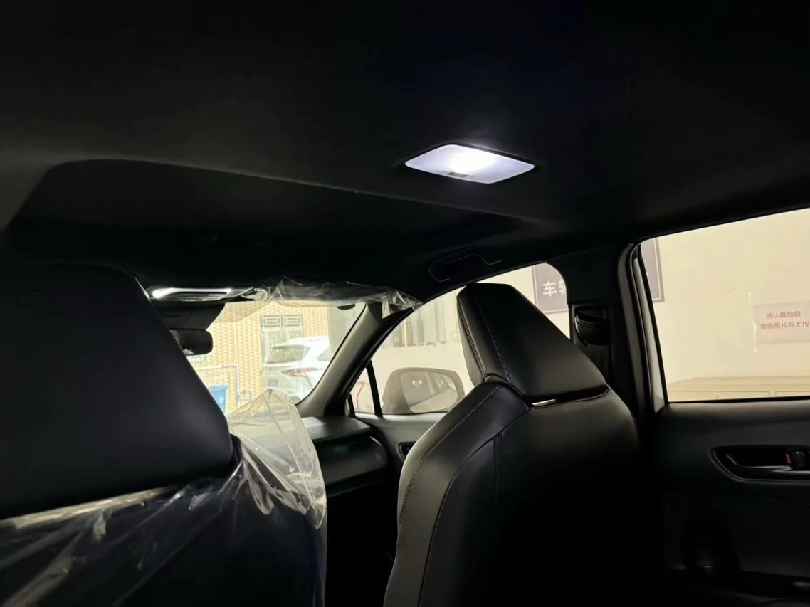 2026 Toyota Corolla Cross Élite — foto 10