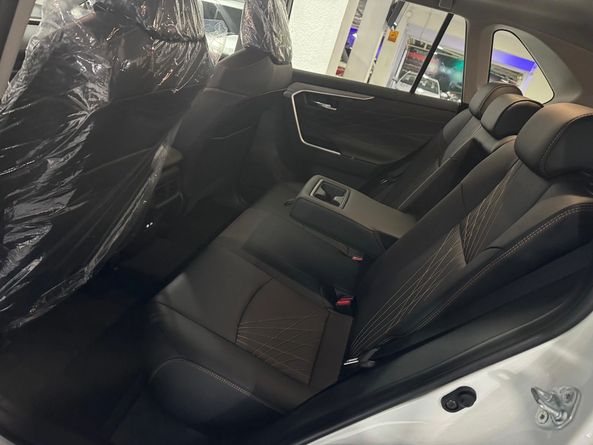 2025 Toyota RAV4 — foto 10