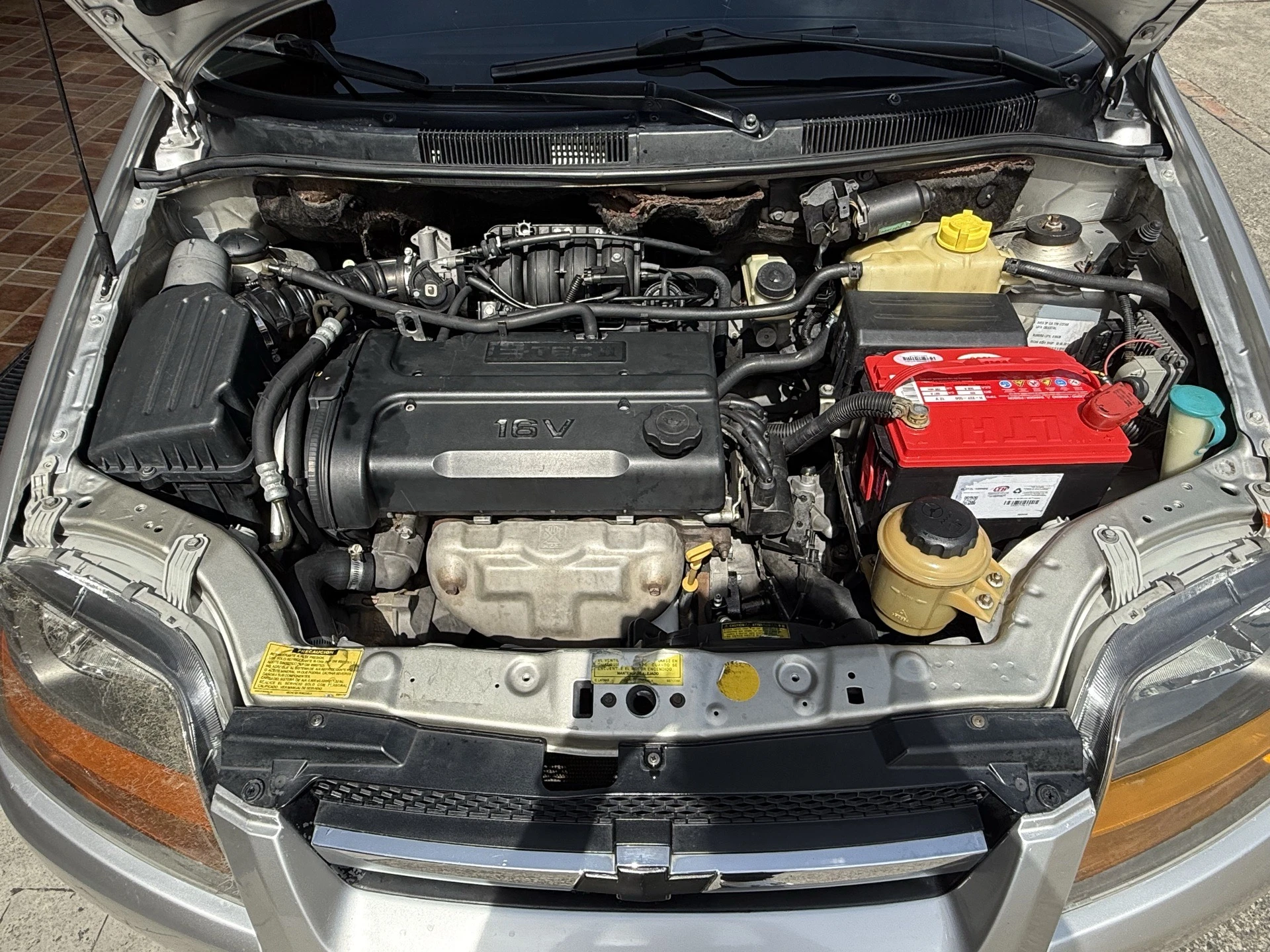 2010 Chevrolet Aveo Coupe — foto 18
