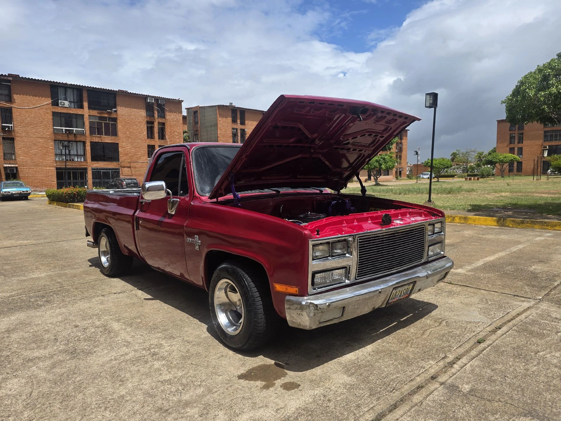 1981 Chevrolet Silverado C-10 — foto 2