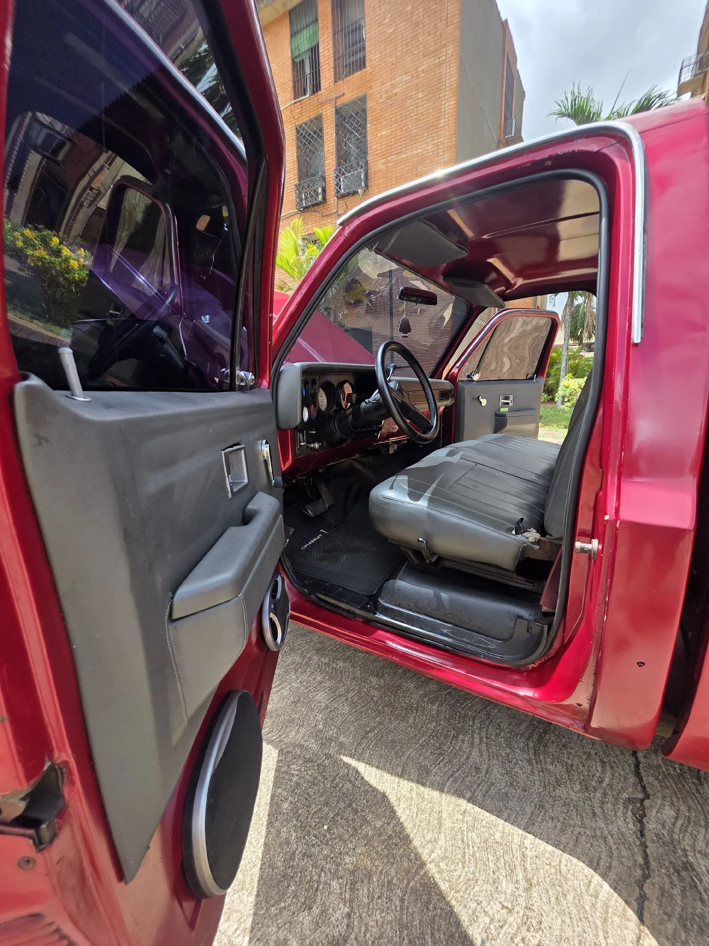 1981 Chevrolet Silverado C-10 — foto 5