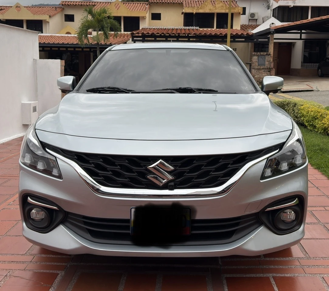2025 Suzuki Baleno Full equipo — foto 2