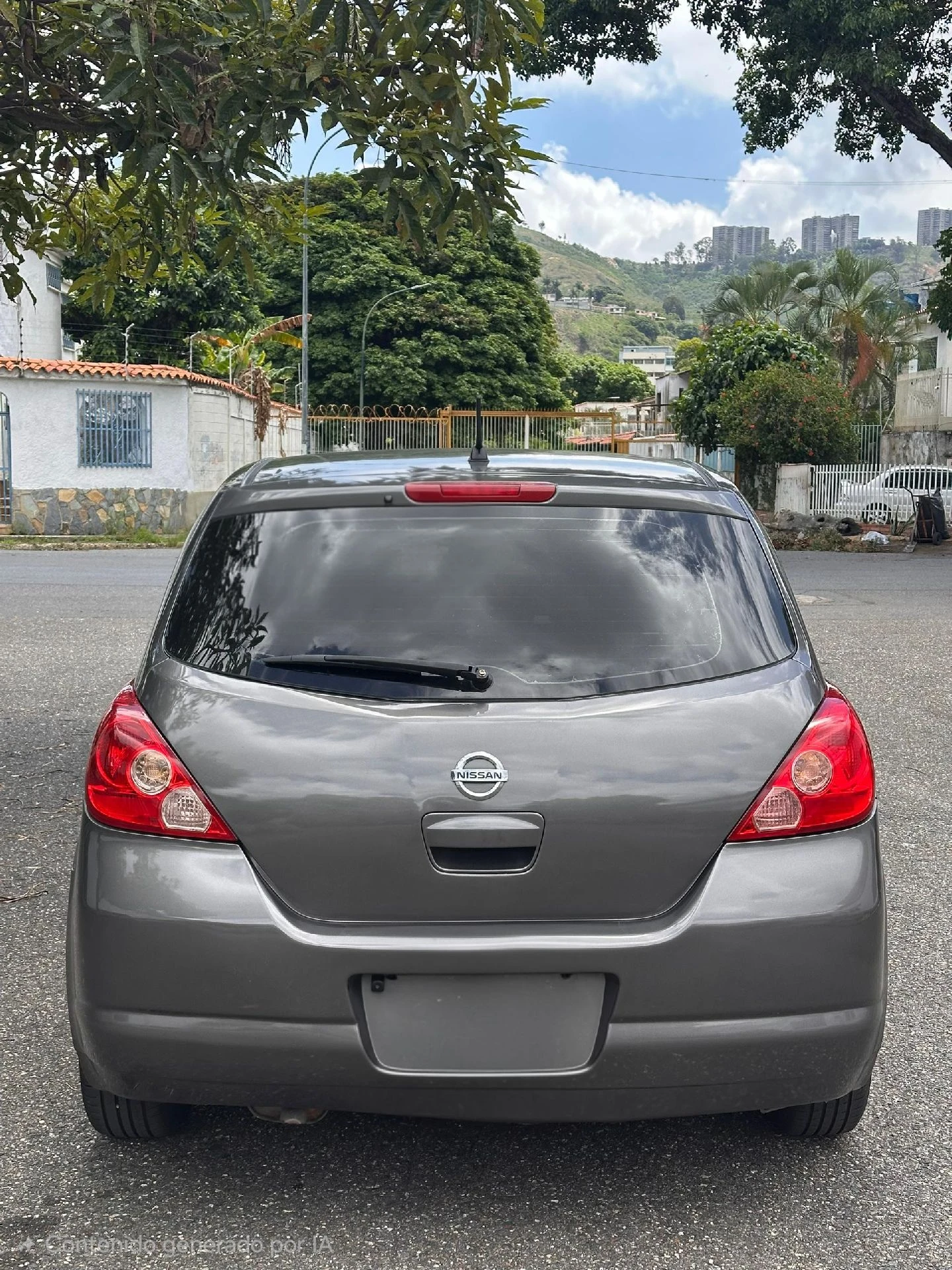 2007 Nissan Tiida Hb — foto 5
