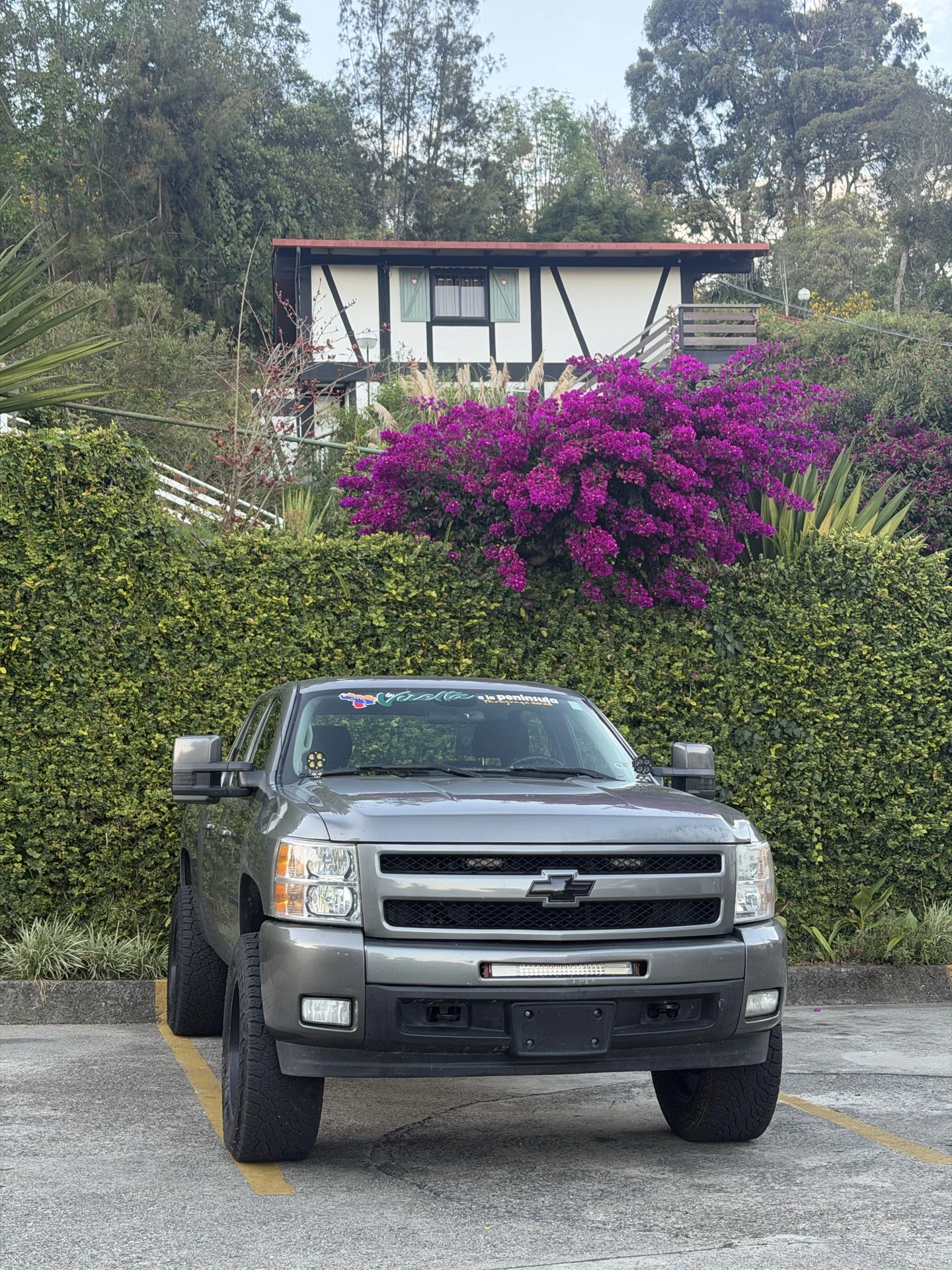 2011 Chevrolet Silverado LT doble cabina 4x4 — foto 2