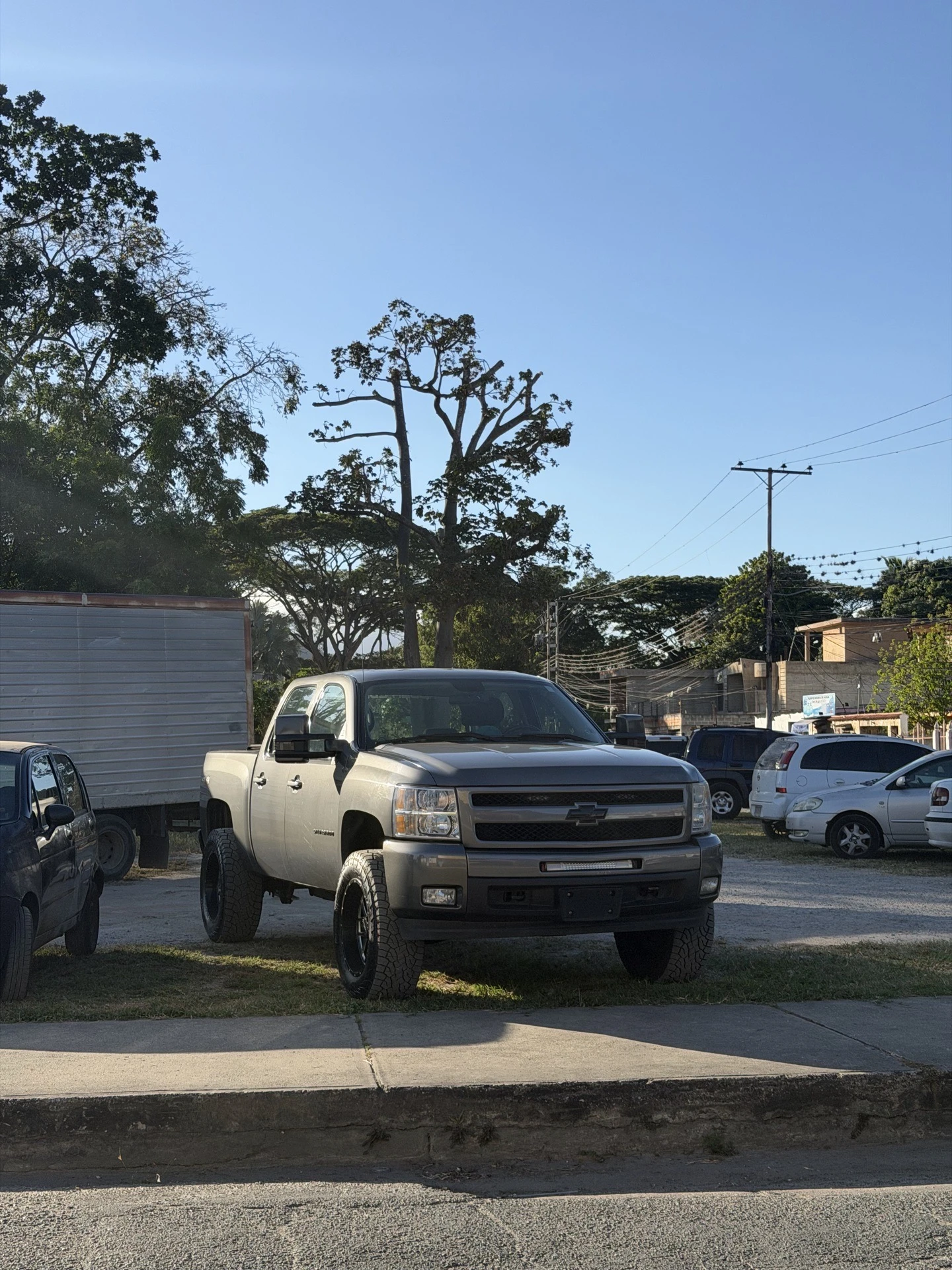 2011 Chevrolet Silverado LT doble cabina 4x4 — foto 4