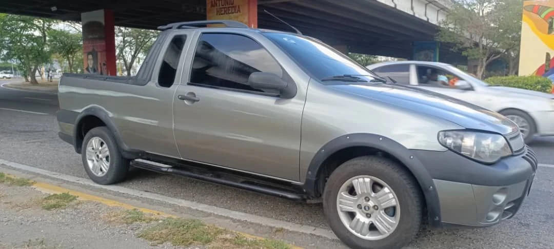 2006 Fiat Strada Adventure — foto 3