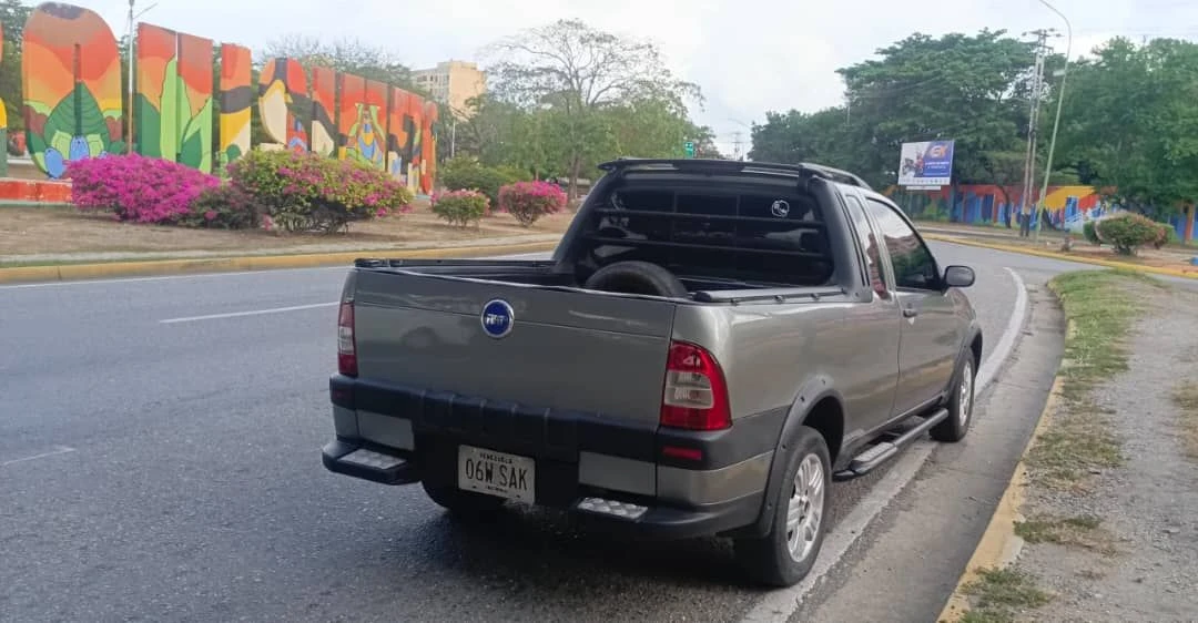 2006 Fiat Strada Adventure — foto 2