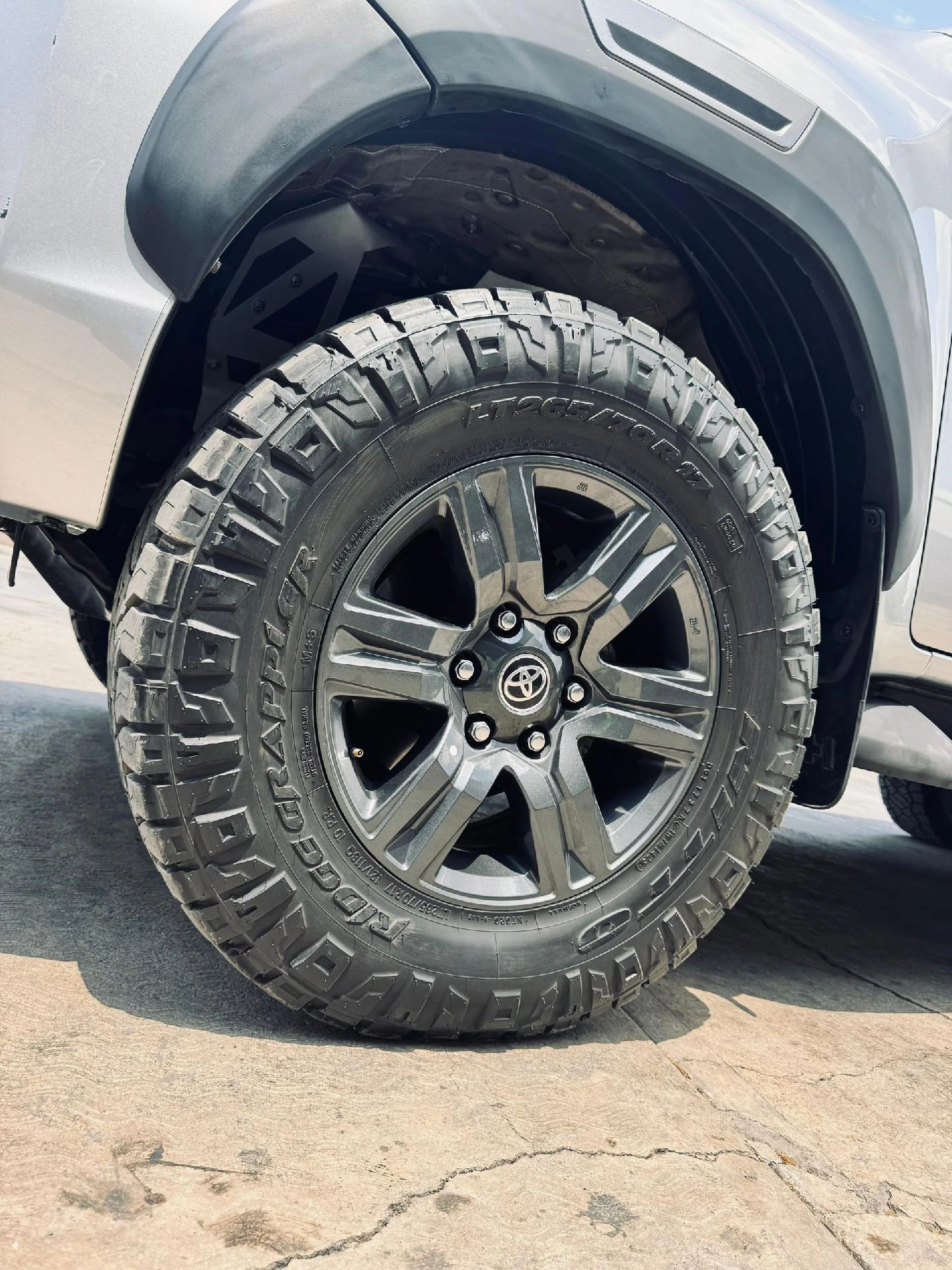 2024 Toyota Hilux Srx 4.0 V6 — foto 3