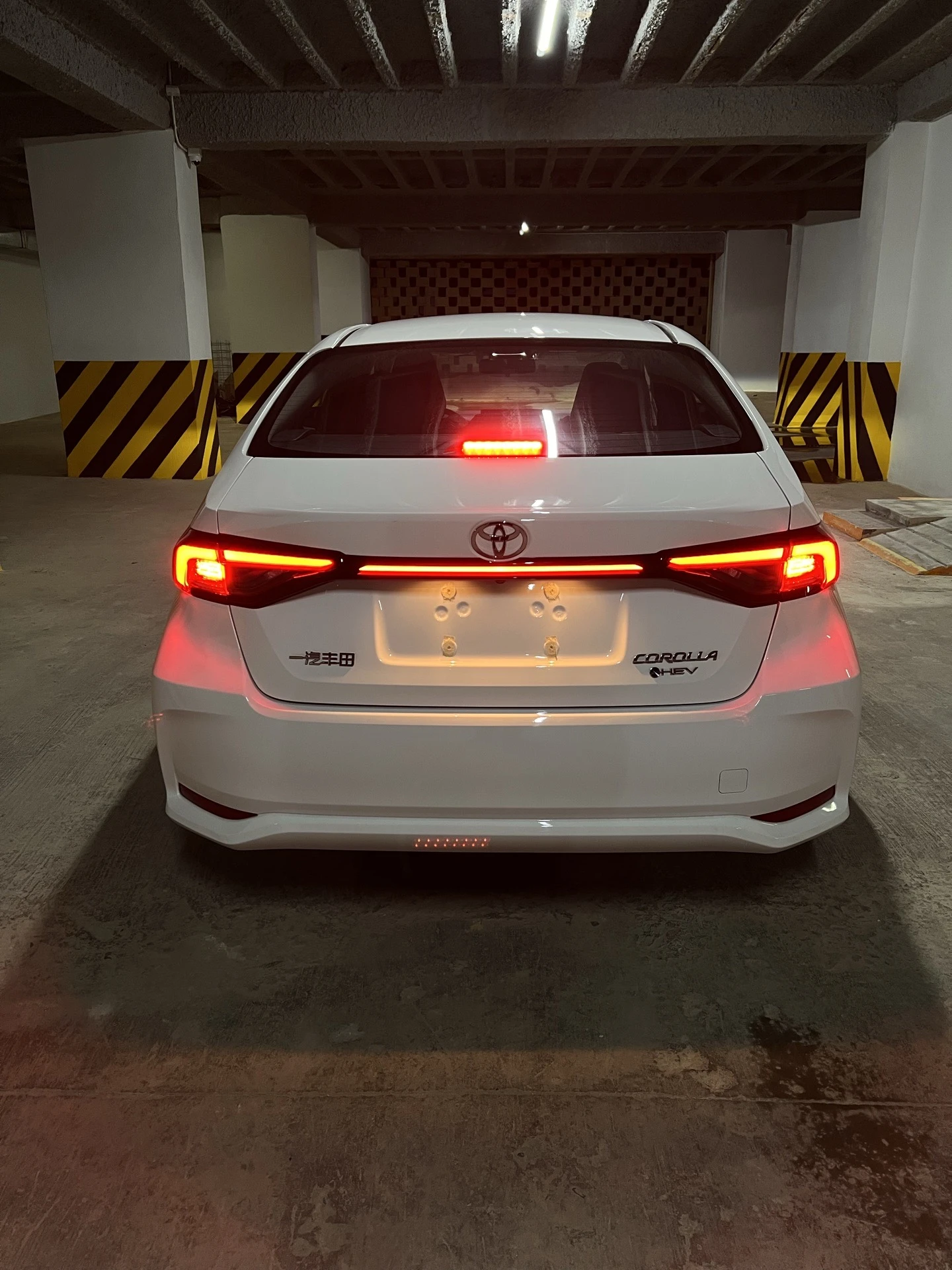 2026 Toyota Corolla 1.8 hybrid elite edition — foto 16