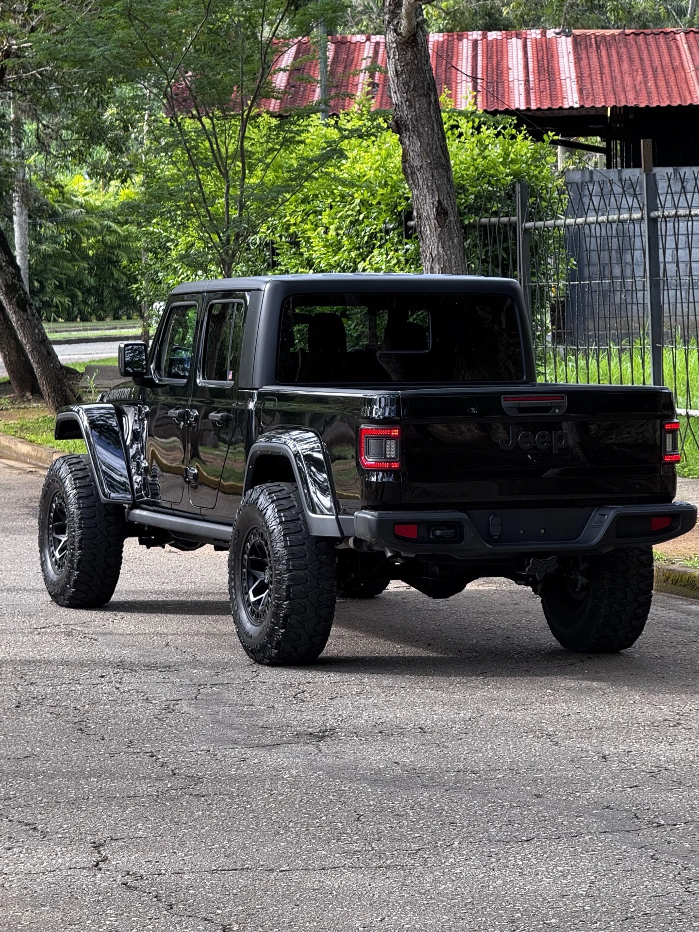 2022 Jeep Gladiator Sport — foto 8