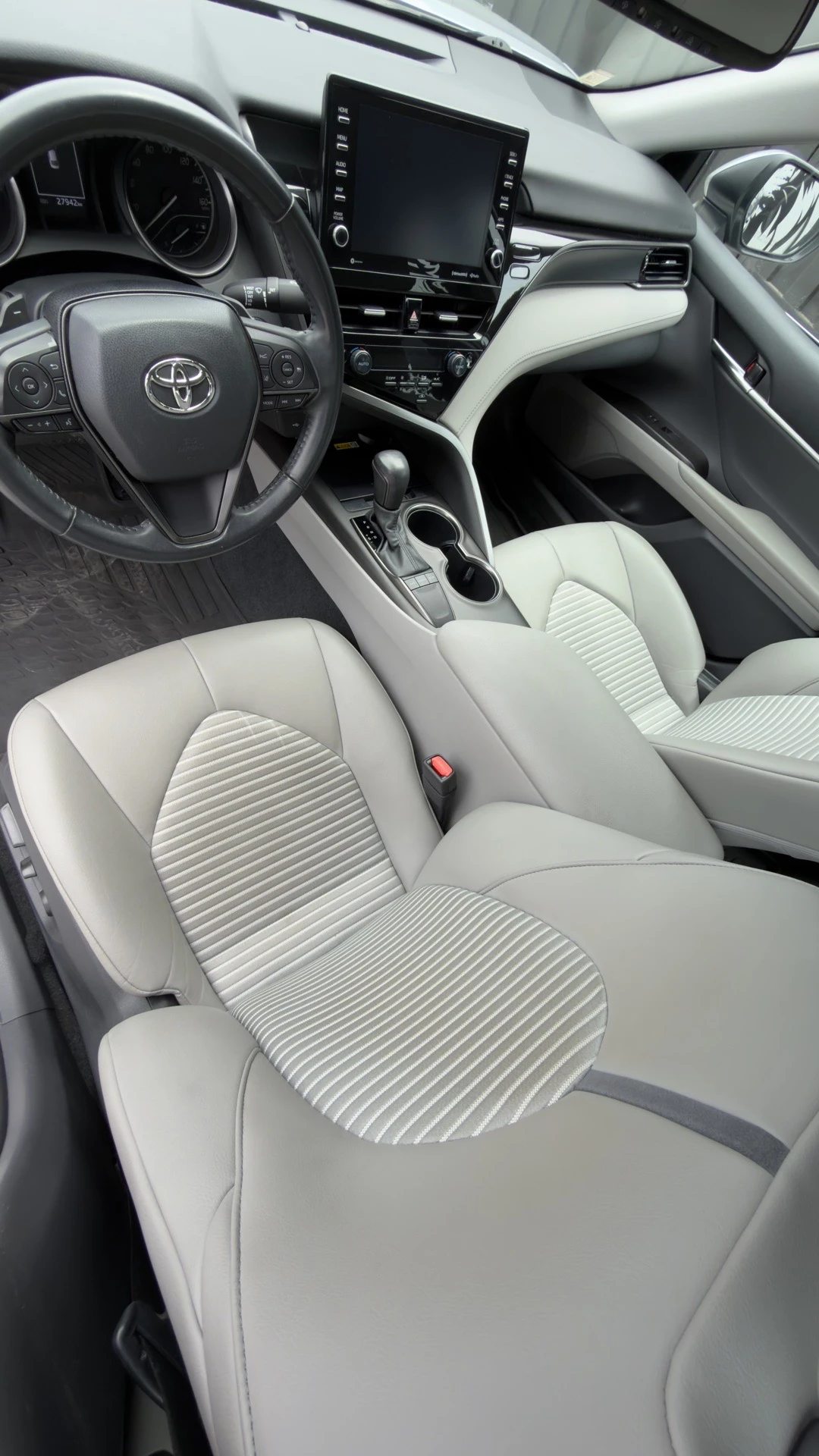 2022 Toyota Camry Se — foto 5