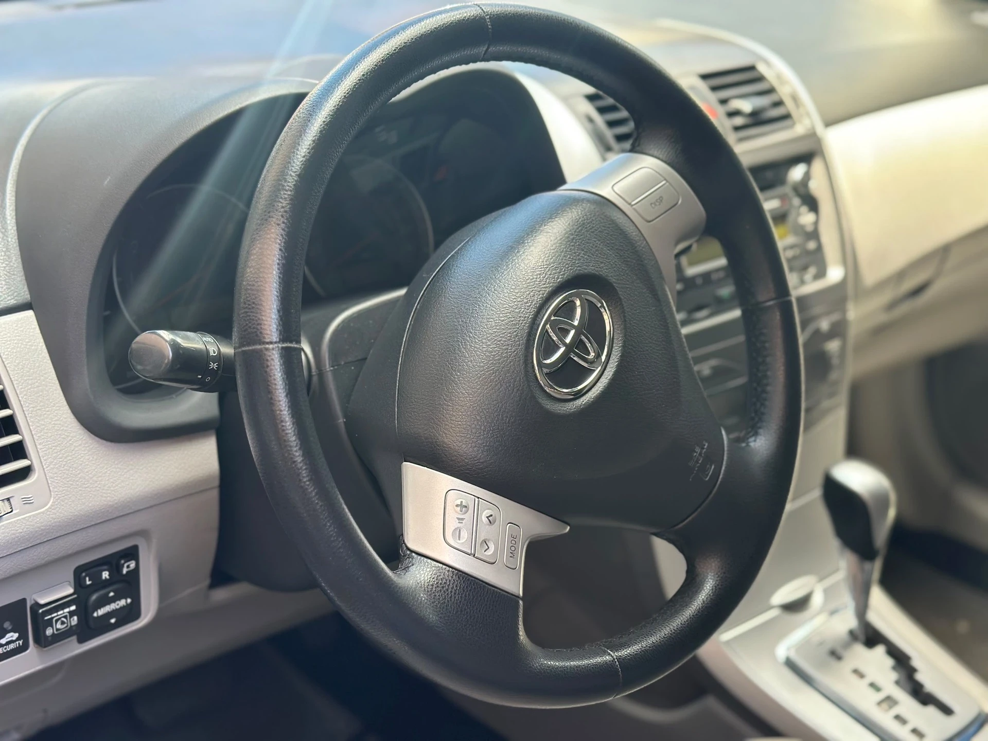 2014 Toyota Corolla GLI — photo 6