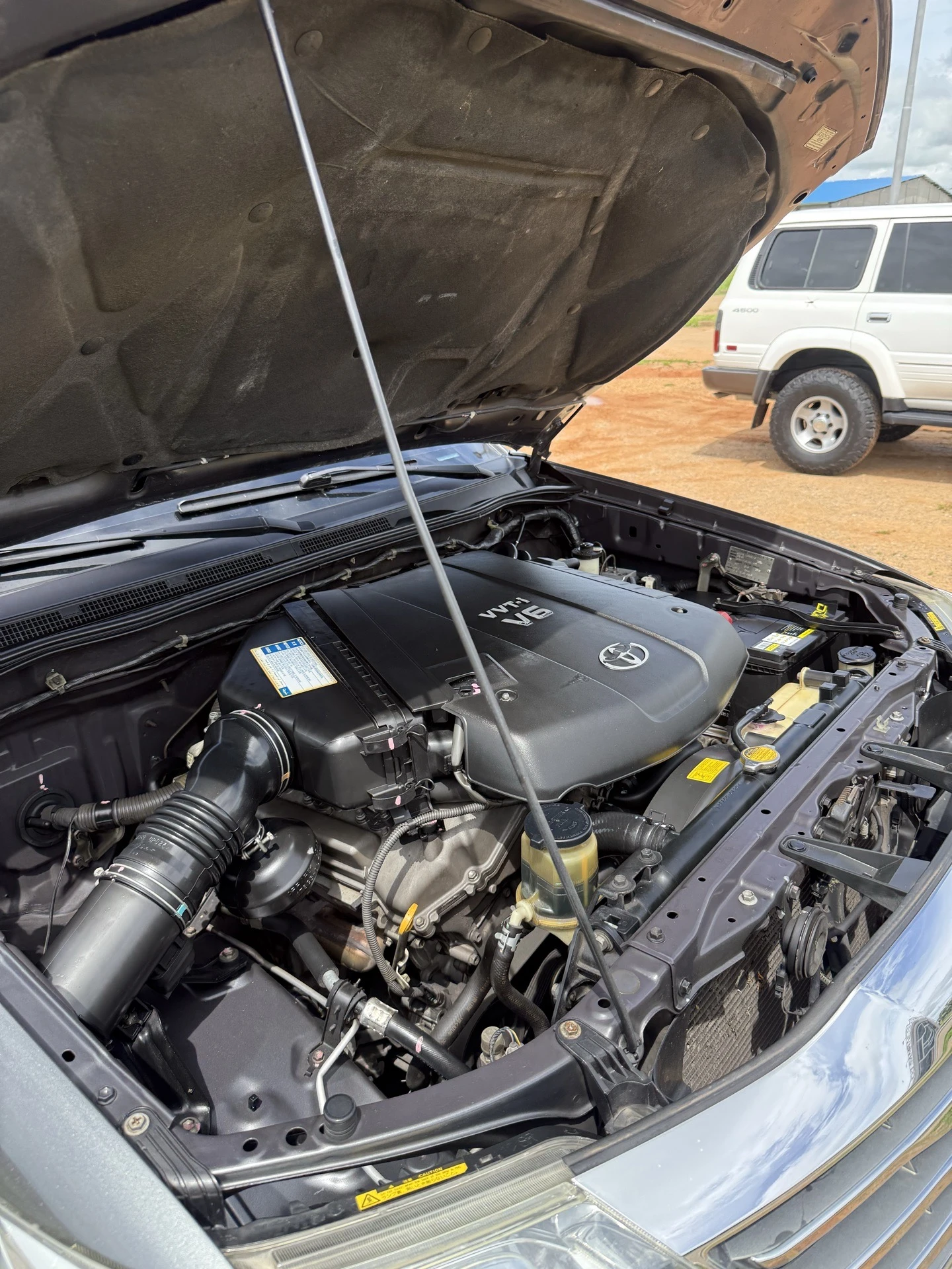 2013 Toyota Fortuner Sport — foto 2