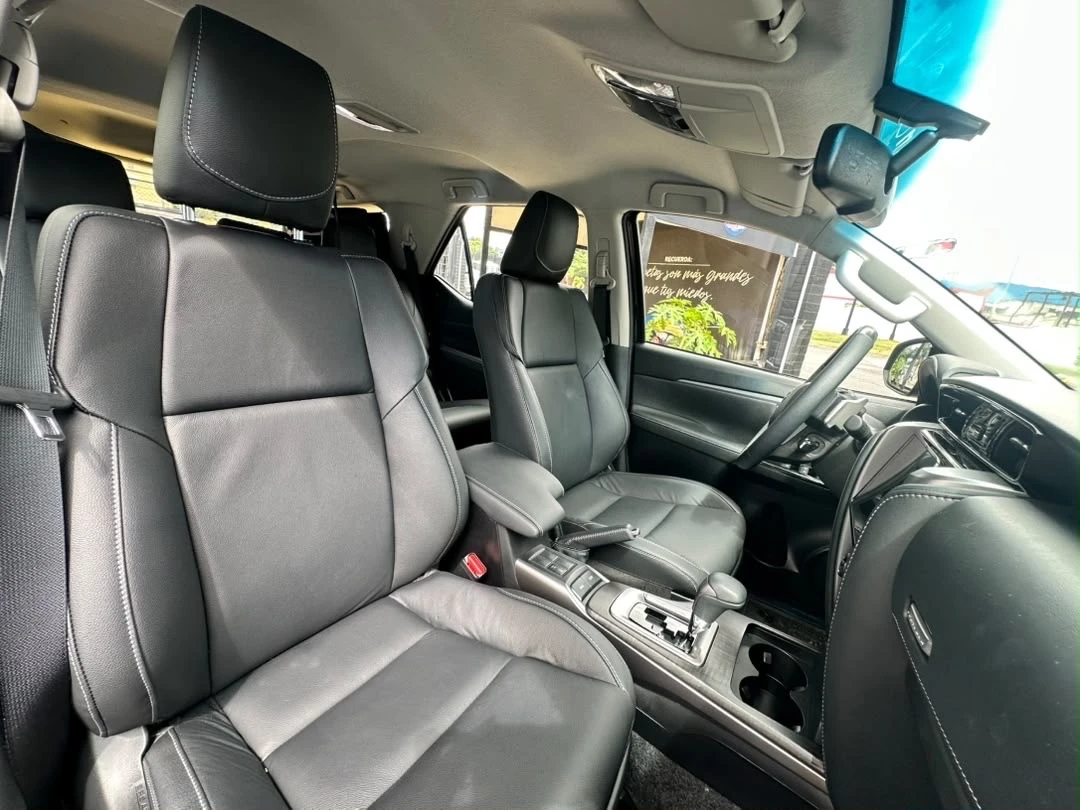 2025 Toyota Fortuner DUBAI SRX — photo 4