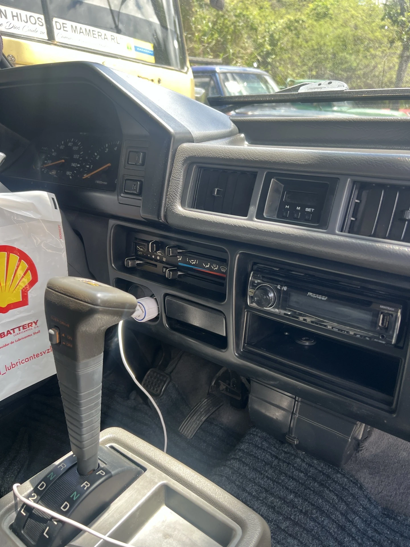 1996 Mitsubishi L300 Sport wagon 2.0 — foto 4
