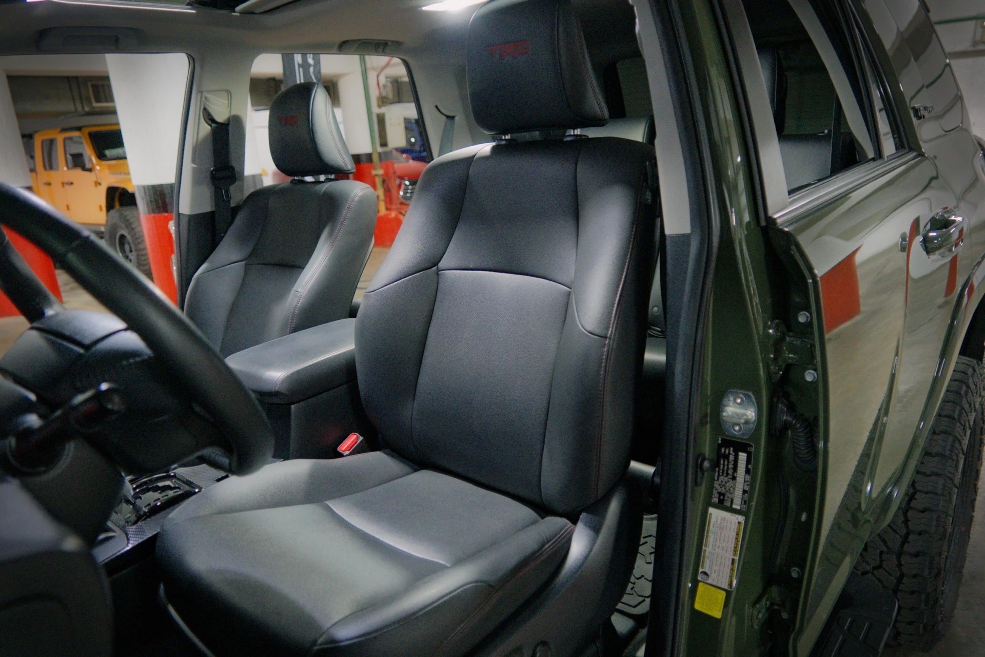2020 Toyota 4Runner TRD PRO — photo 2