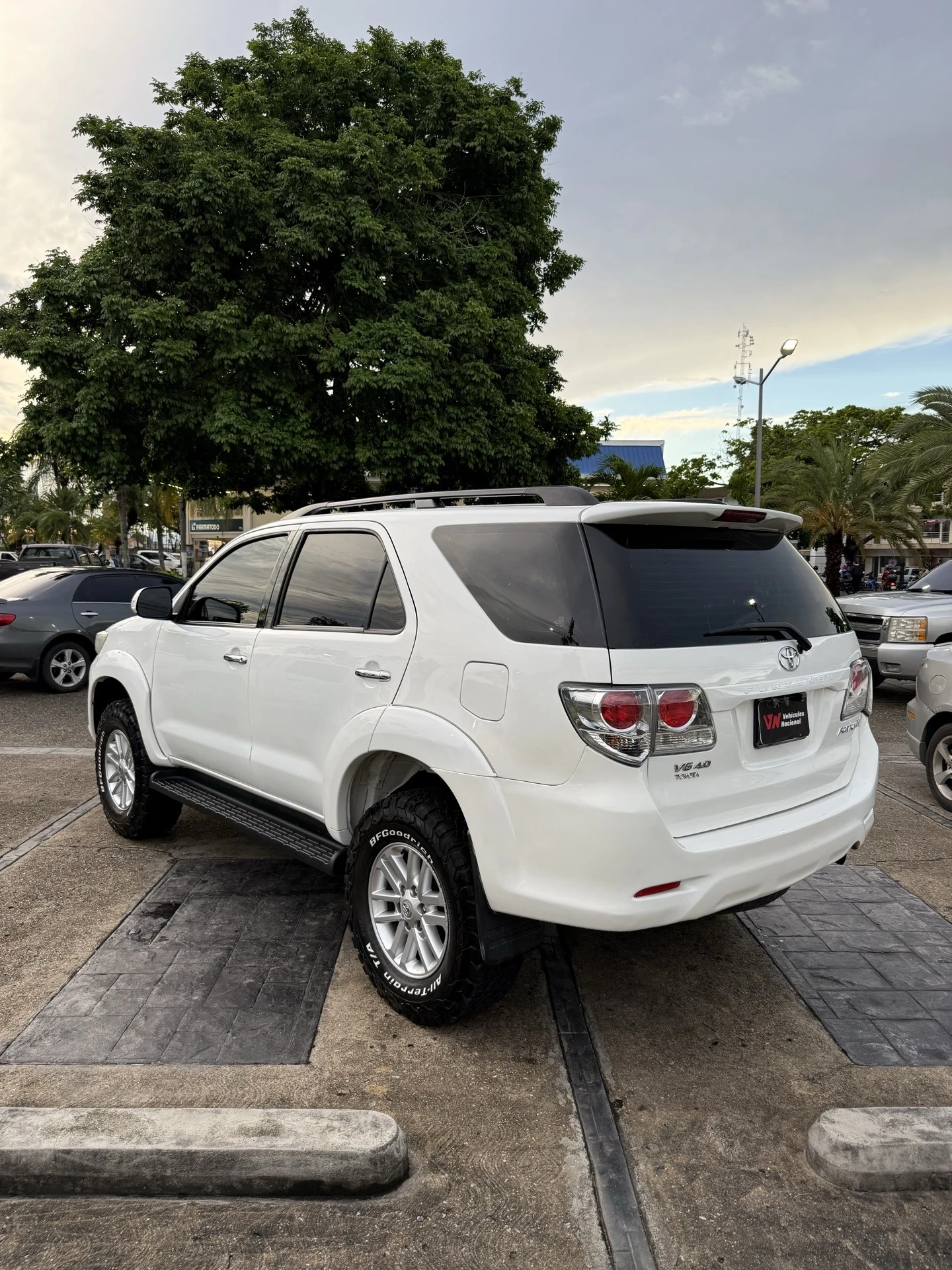 2012 Toyota Fortuner Sport — foto 15