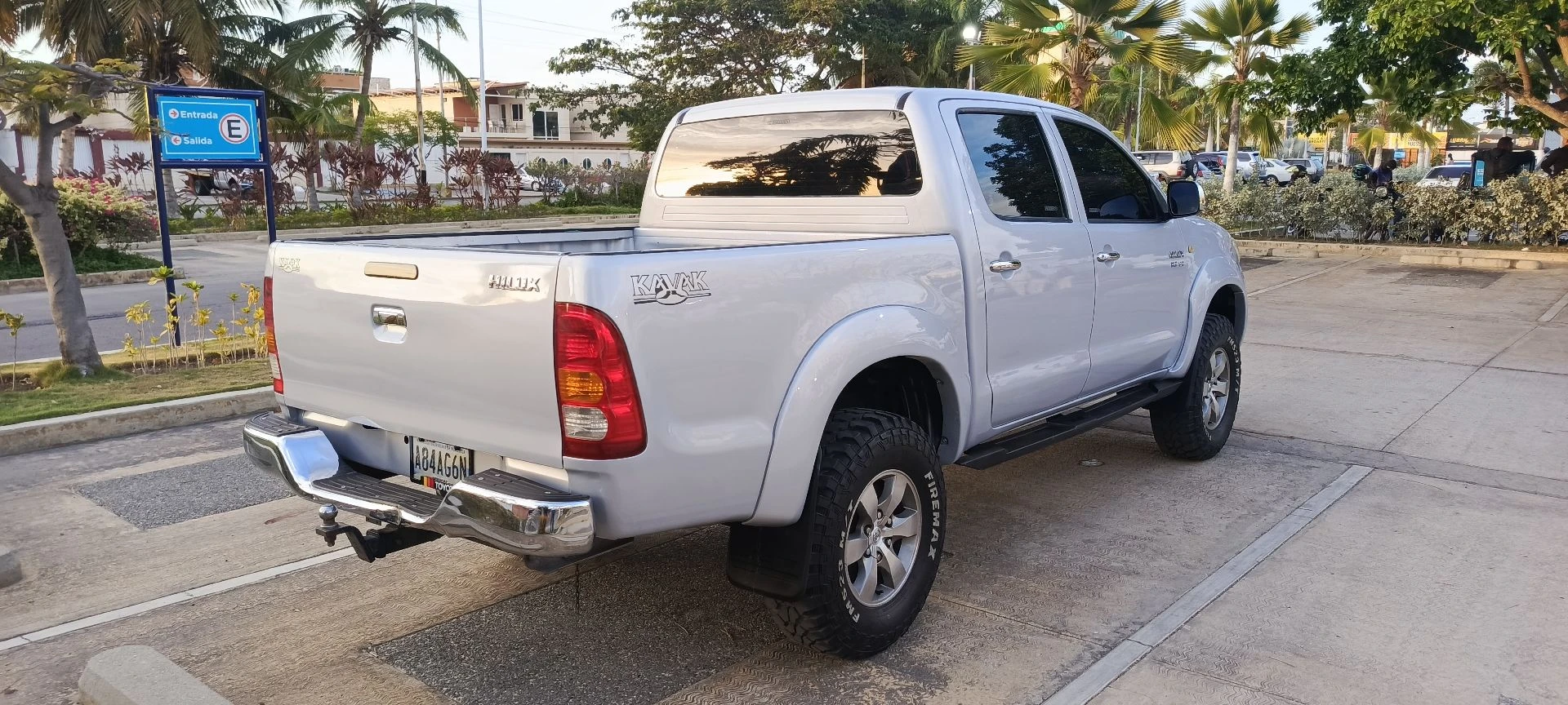 2006 Toyota Hilux Kavak — photo 2