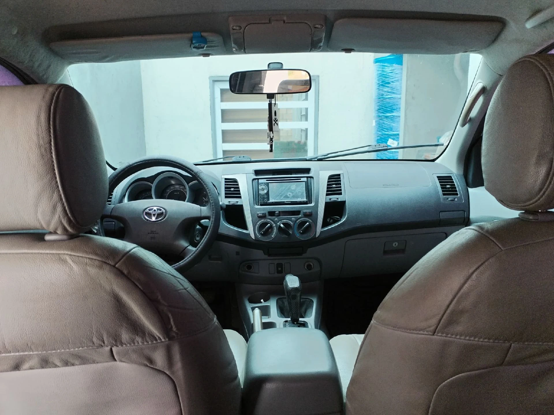 2006 Toyota Hilux Kavak — photo 8