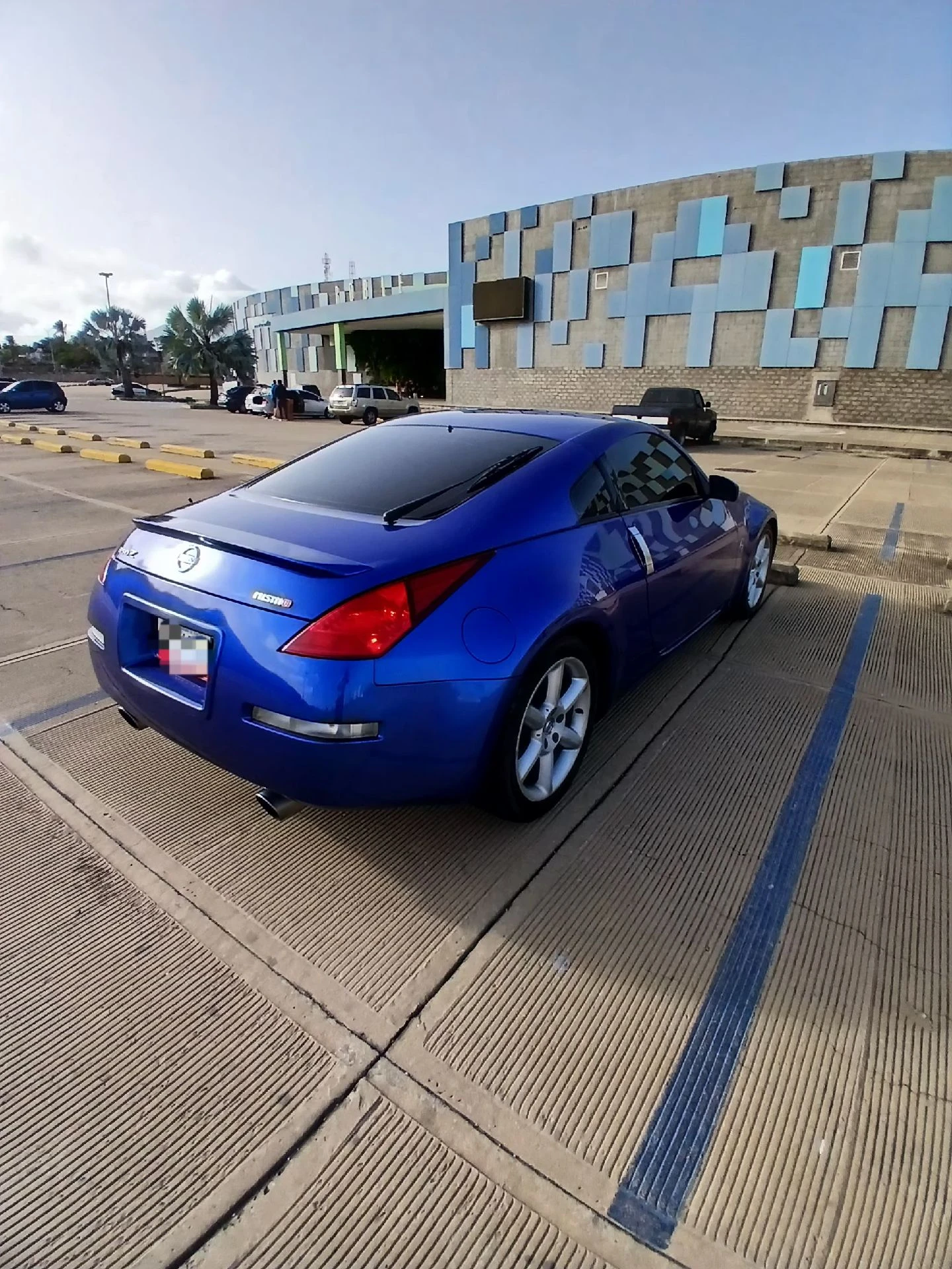 2004 Nissan 350Z Sport — photo 5