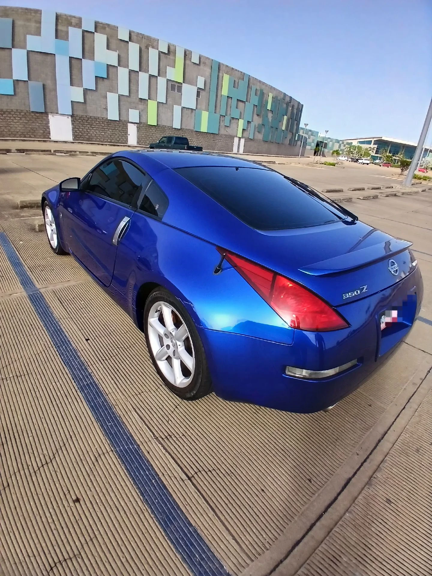 2004 Nissan 350Z Sport — photo 7