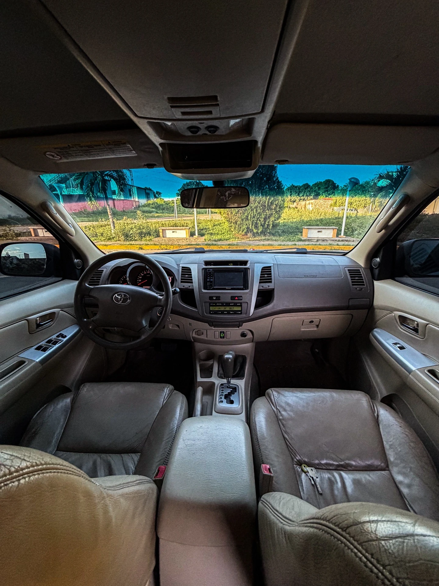 2007 Toyota Fortuner Sr5 — foto 4