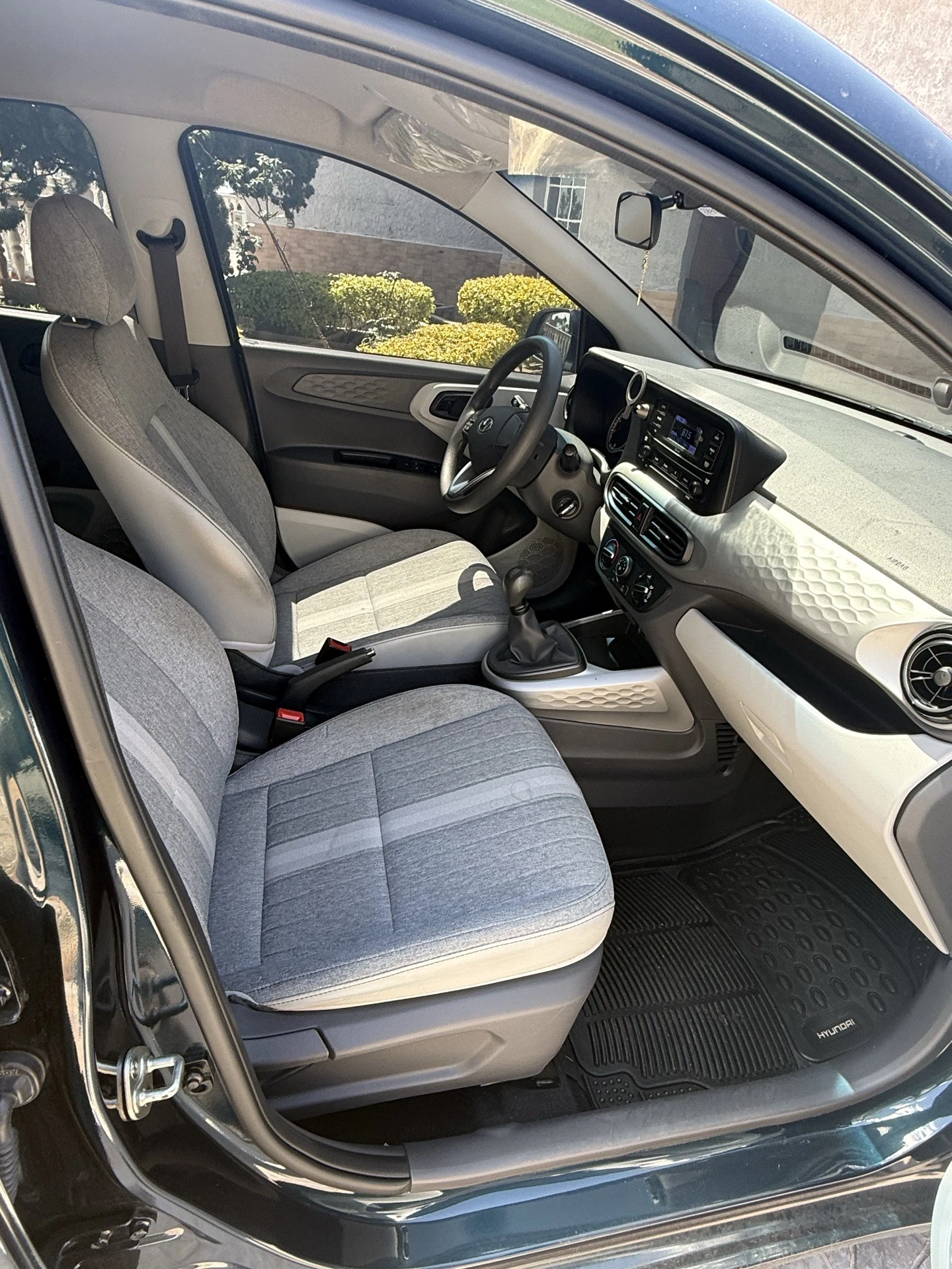 2022 Hyundai Grand i10 — photo 7