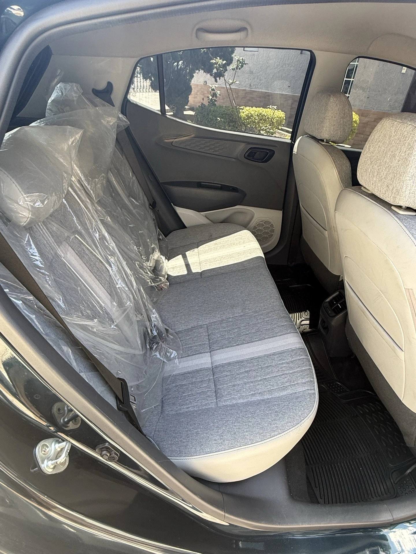 2022 Hyundai Grand i10 — photo 19