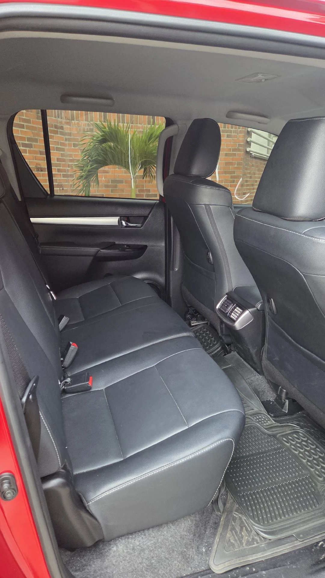 2022 Toyota Hilux SRX 4.0 V6 automática 4x4 — photo 5