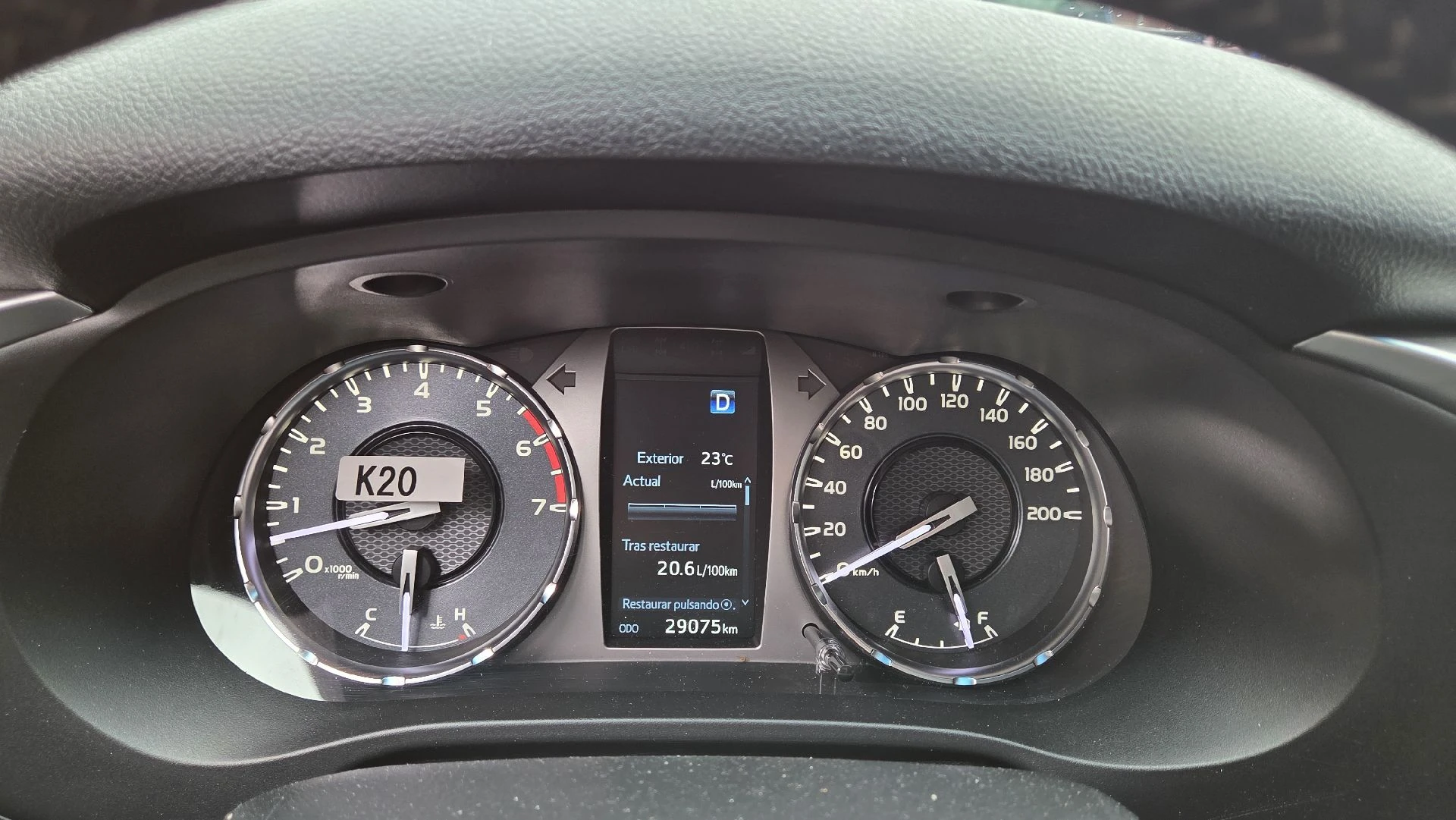 2022 Toyota Hilux SRX 4.0 V6 automática 4x4 — photo 7