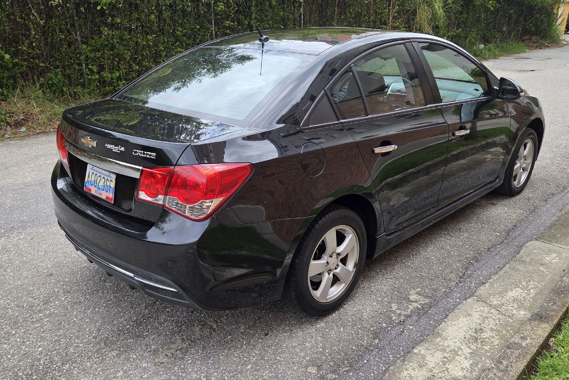 2015 Chevrolet Cruze — photo 3