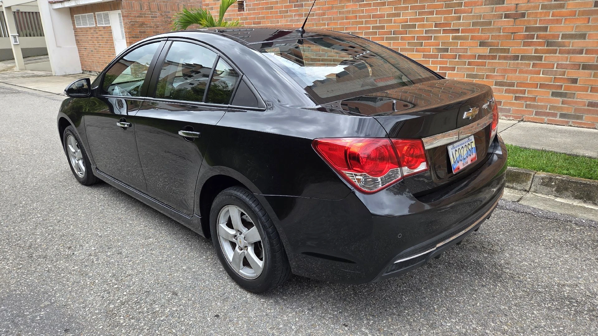 2015 Chevrolet Cruze — photo 4