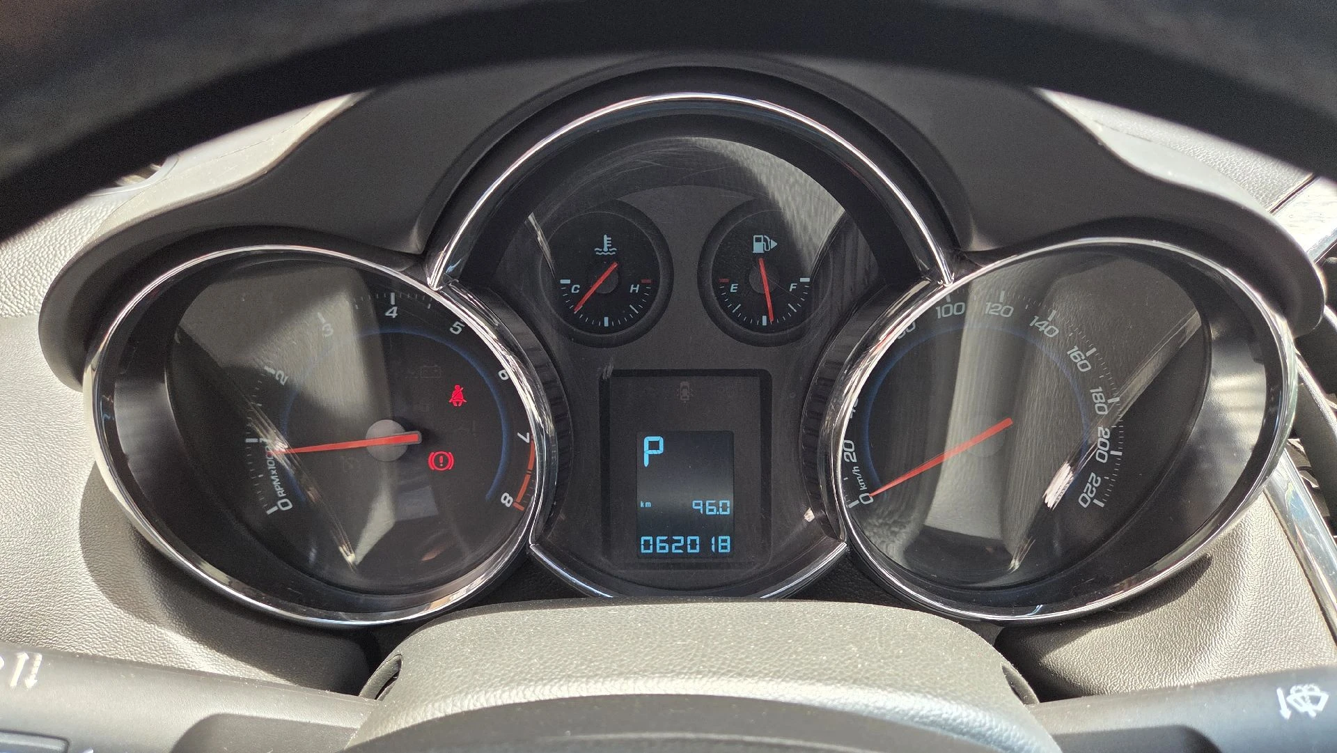 2015 Chevrolet Cruze — photo 11