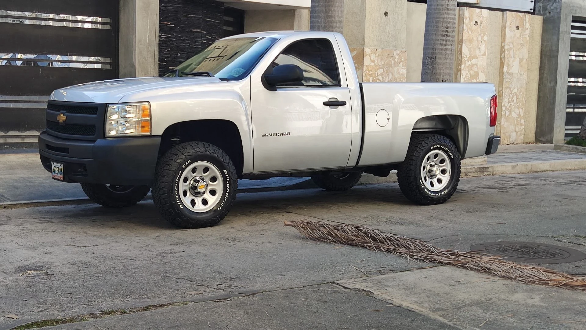 2014 Chevrolet Silverado LS — photo 6